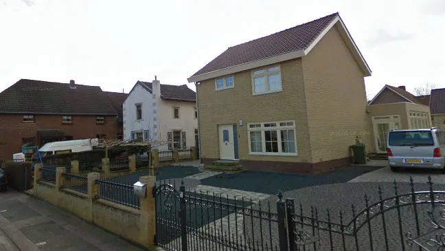 d6clrb7x8qmw6jqaejqgdgg6j moordwoning broeksittard dorpstraat