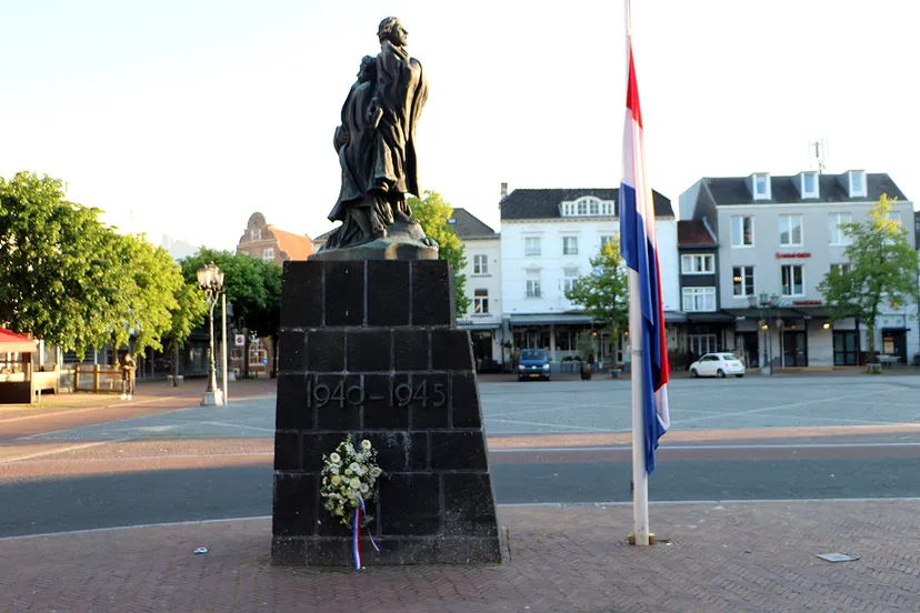 dodenherdenking 2020 markt sittard