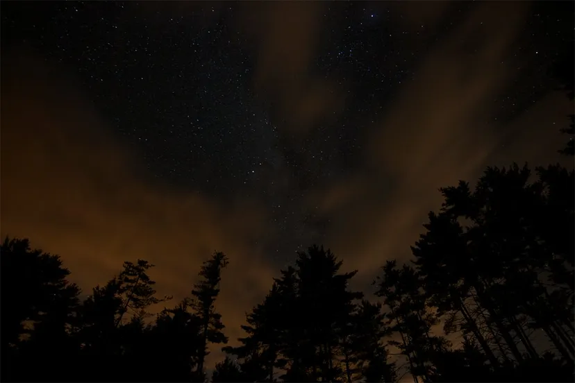 donkere nacht zonder maan
