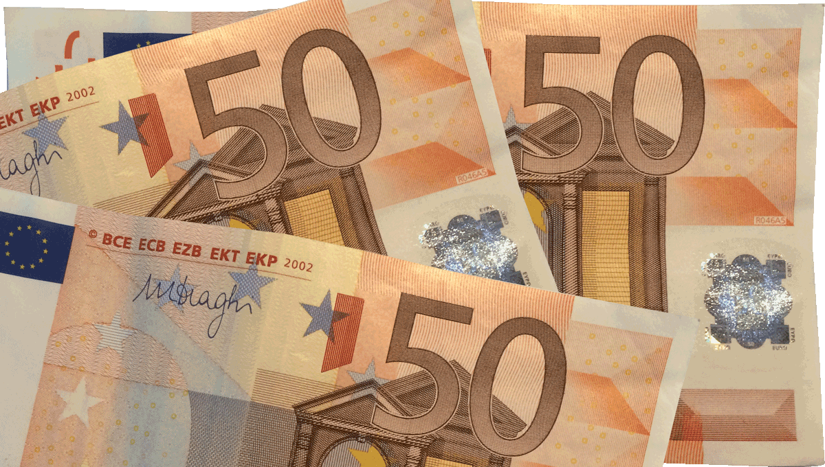 drie biljetten van 50 euro vijftig euro 150 euro