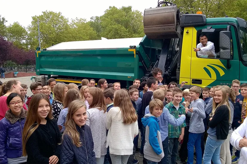 dura vermeer vrachtwagen dode hoek educatie trevianum