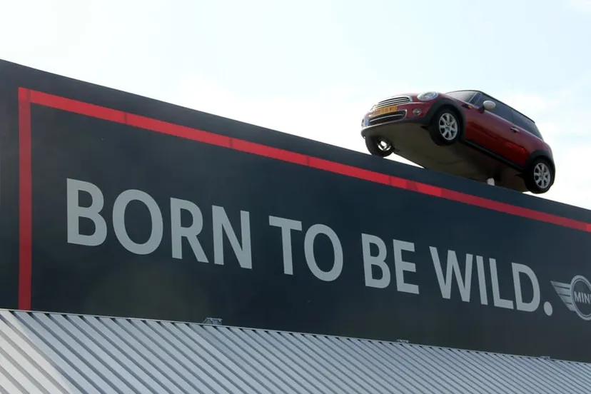 e5y65a618t935sbu38o69sbxf mini vdl medcar born to be wild 16 9