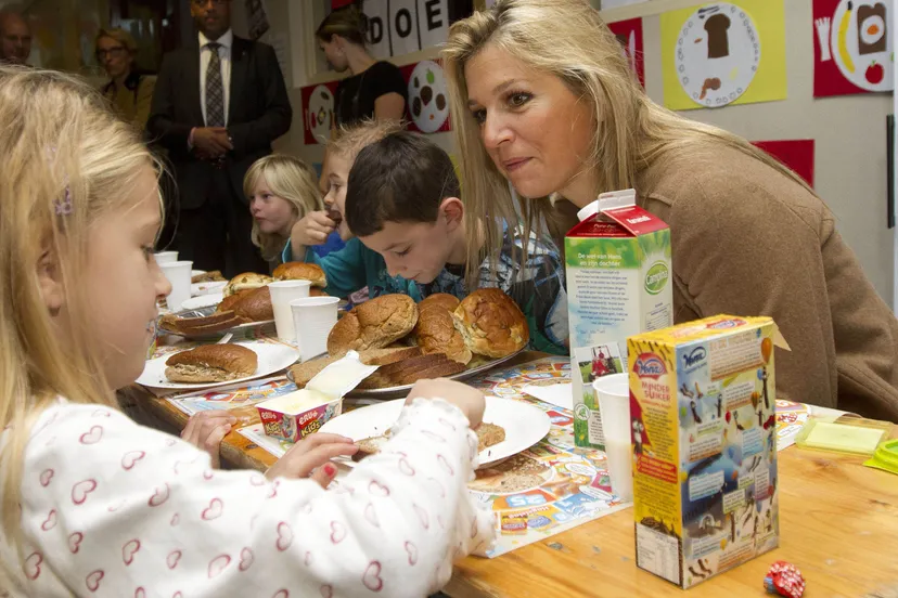 ef3i7zcmj5phx7u20ih6zbn8y koningsontbijthagelslagpindakaasmagnietmeerhqnovum