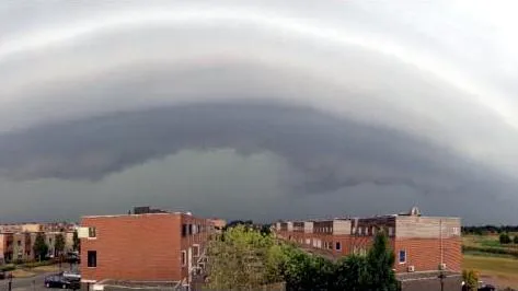 egblwsgoazuejvu44qhqlgn0w 2013 07 27 slecht weer 0