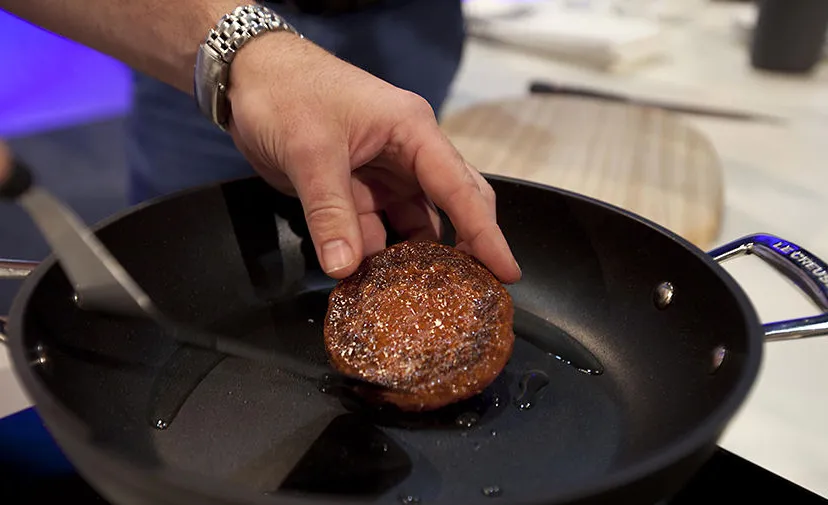 epdaxyh37san83ashopxfalta kweekvleeseerstehamburgergebakkencultured beef 07600