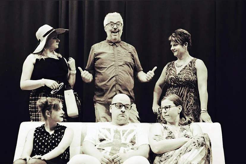 es de kat van hoes is