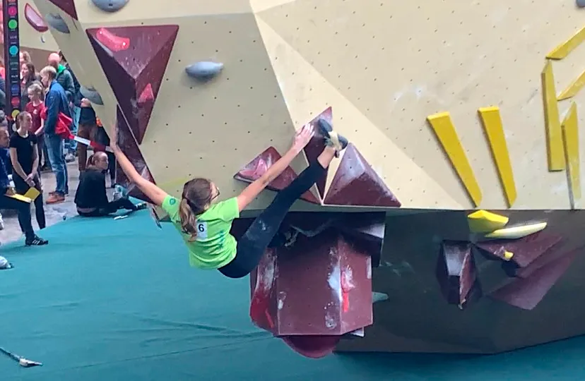 esmee bonsen boulderen