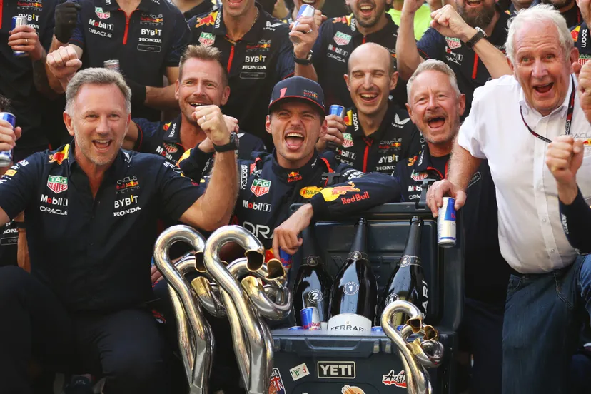 f1gp15 na de tiende opeenvolgende overwinning