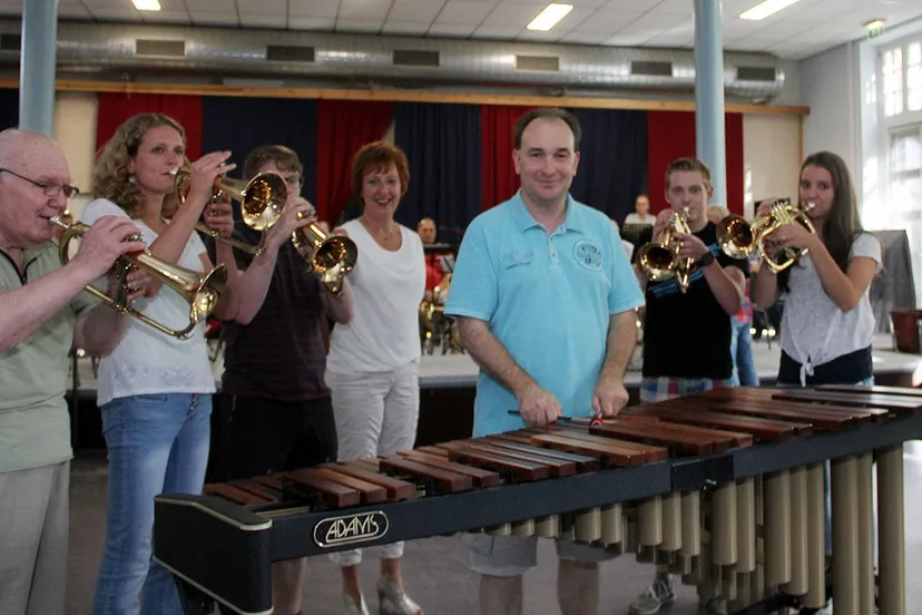 fanfare sint jan nieuwe instrumenten