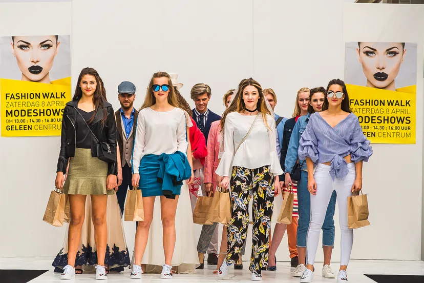 fashion walk 2017 04 fashionwalk sessibon klein logo 078