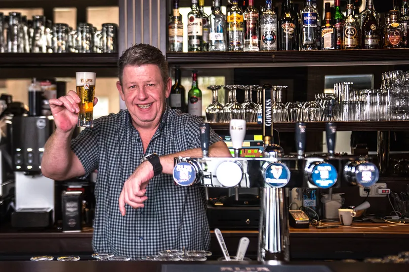 ferons corner geleen open