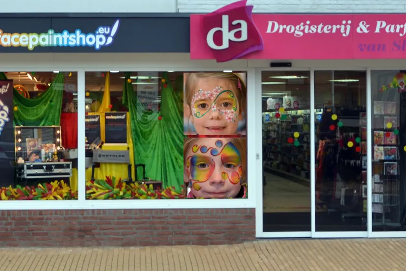 foto facepaintshop met 2 gezichten