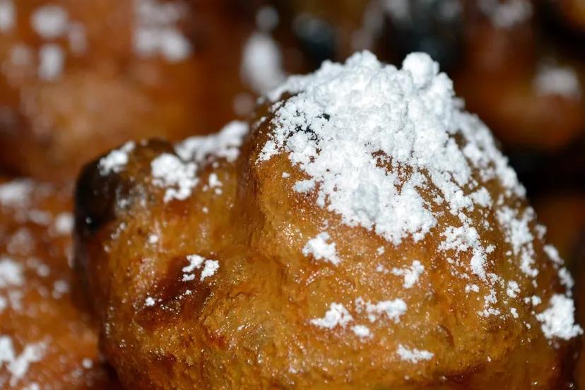 fritters 340924 1920 oliebollen