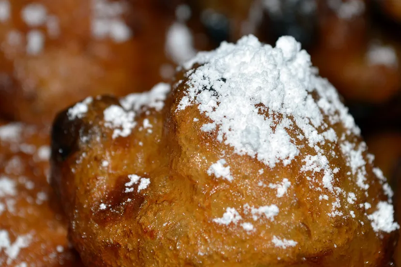 fritters 340924 1920 oliebollen