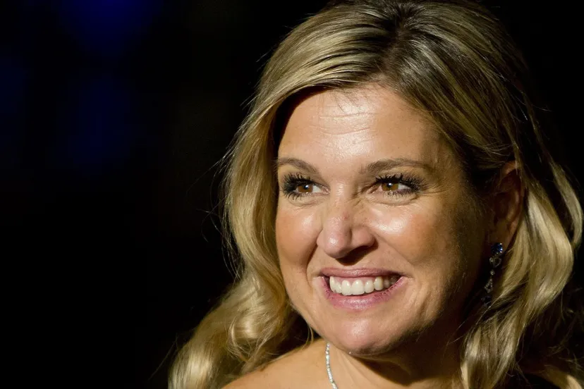 fx981t8v0jc4qrtq1dkdsbv3d koninginmaximalachendfotohqnovum