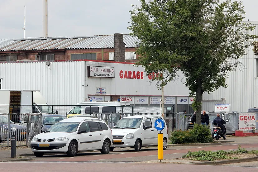 garage geva geleen politie inval
