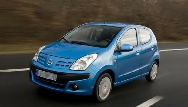 gestolen nissan kv 587 p