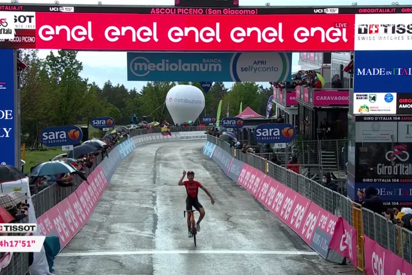 giro 2021 06 mader solo over de streep