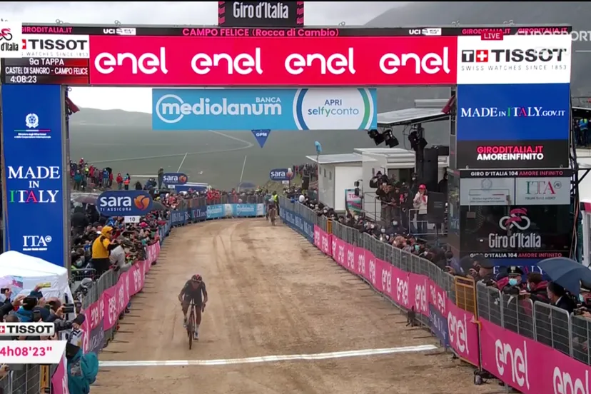 giro 2021 09 egan bernal