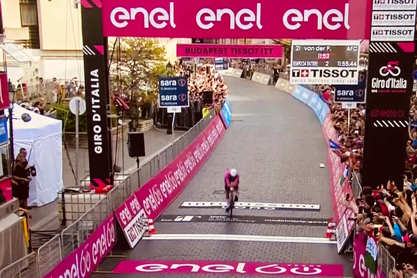 giro 2022 02 finish van der poel