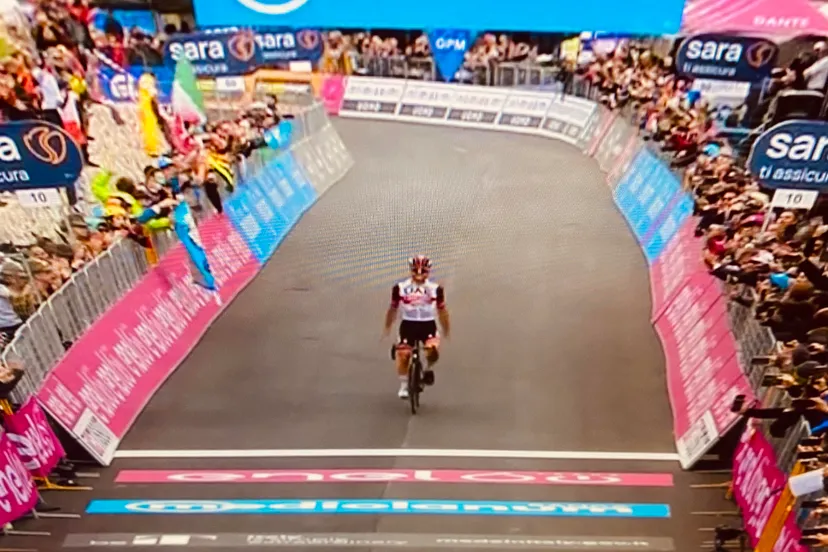 giro 2022 20 alessandro covi