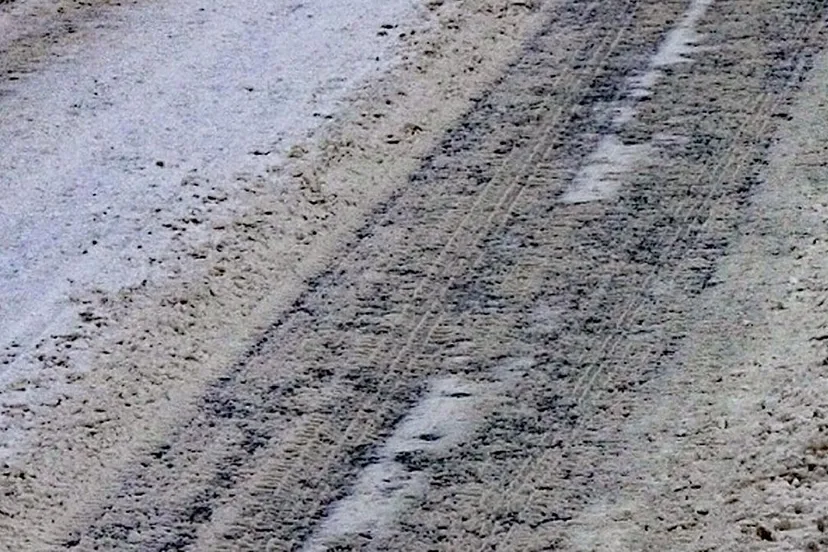 gladheid sneeuw strooien