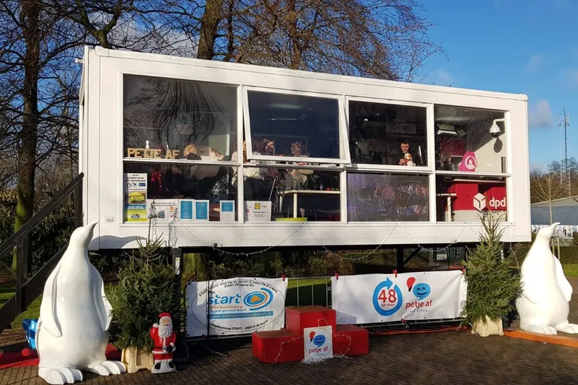 glazen huis petje af 0