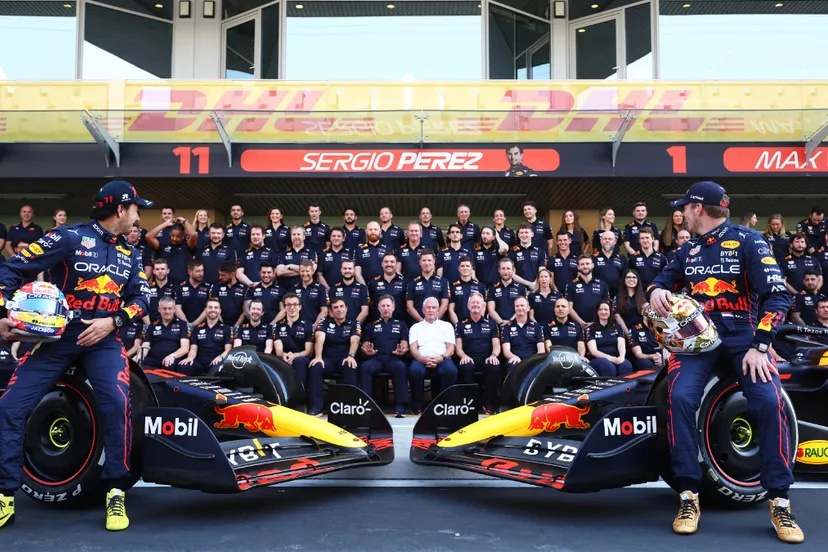 gp abu dhabi 2022 teamfoto red bull