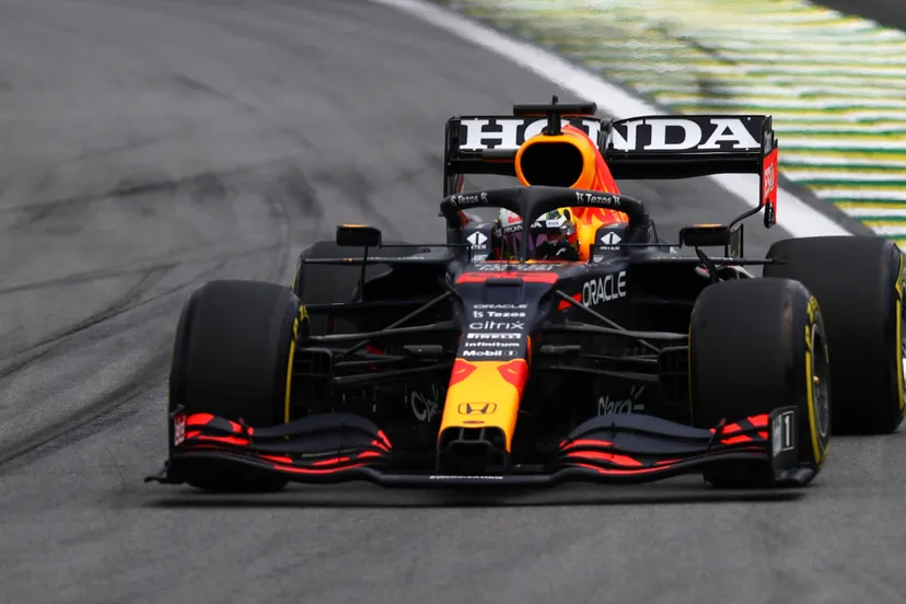 gp brazilie red bull fp1 04 verstappen