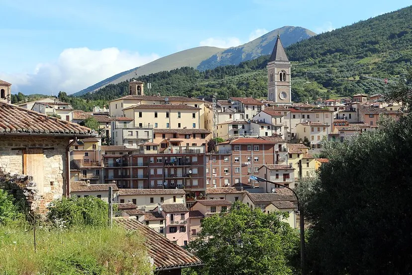 gualdo tadino veduta 01