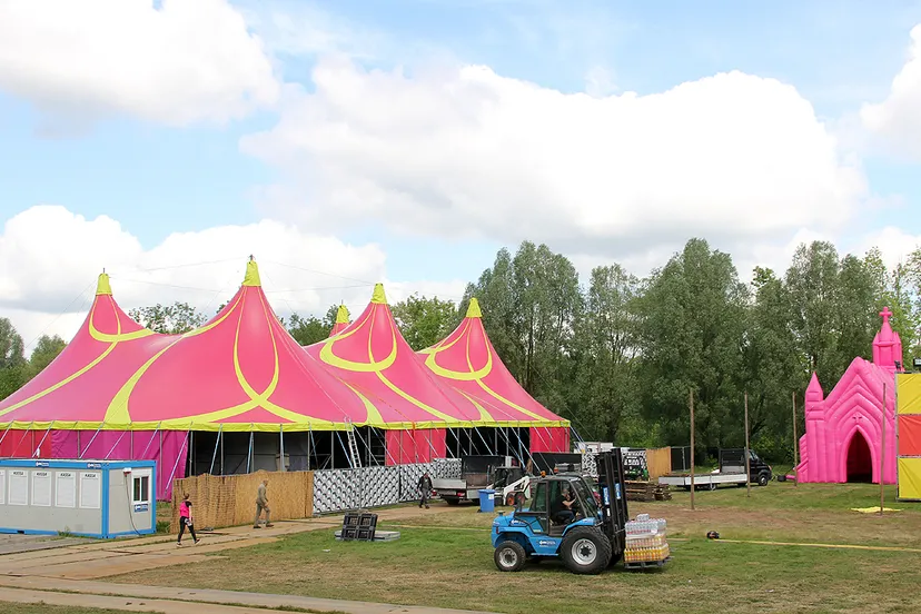 hardstyle tent