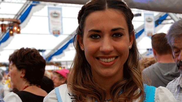 hmm060uibiozo06ch3b8ci24z miss oktoberfeest