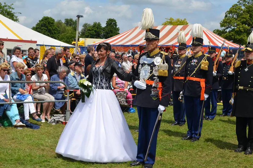 humyve3hsl18cmjh6iz1d8m9k klimmen