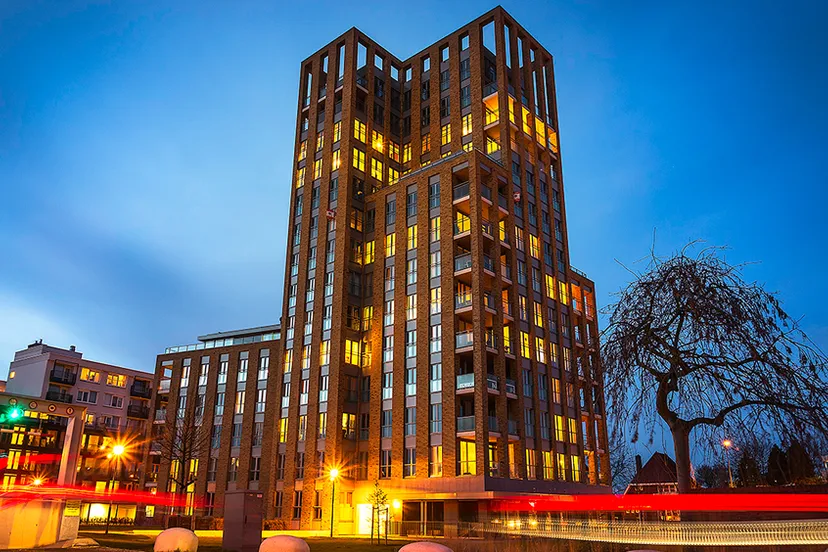 i1kby9um4uilywa75zscmv5qf rosatoren jama jamoner 100 dagen