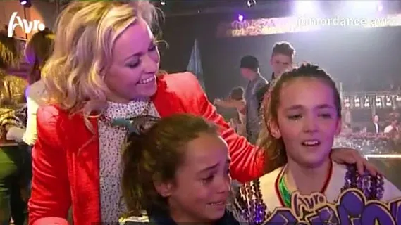 i9vx3576fk7cwgcq0hsp6eo3k tranen van geluk