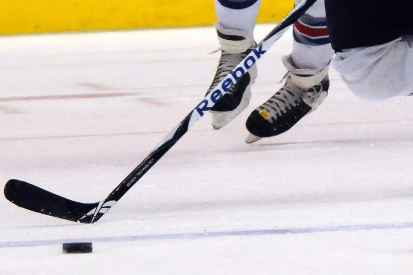 ice hockey 579335 cc0