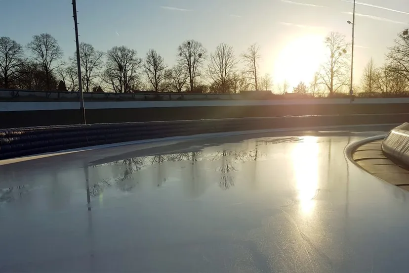 ijsbaan geleen bij 17 graden