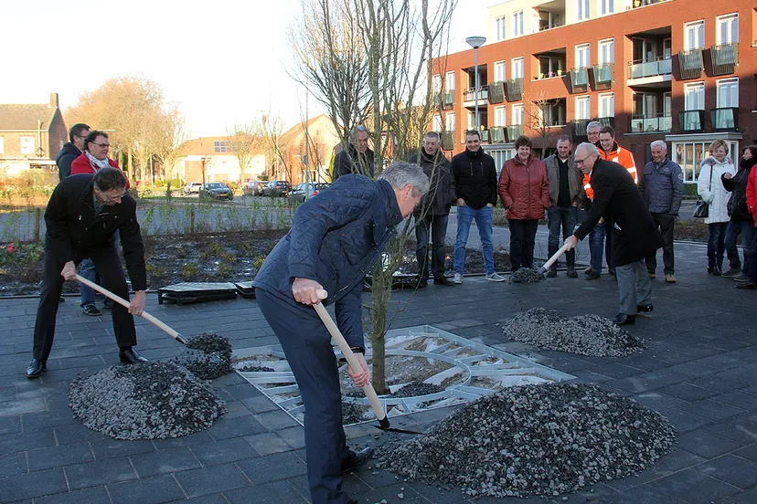 ingebruikname kruispunt lindenheuvel