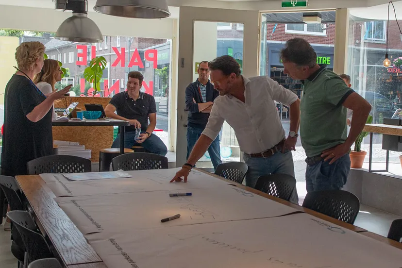 inloopbijeenkomst over proeftuinen centrum geleen foto ivo goessens