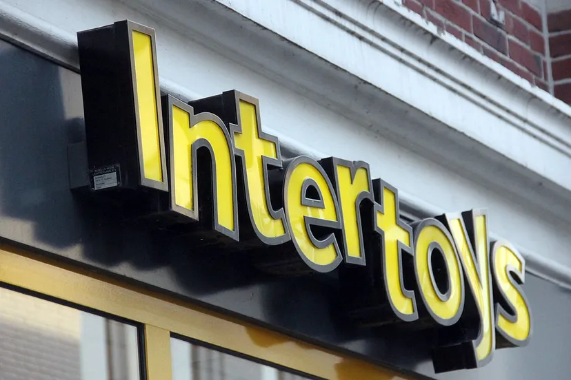 intertoys gevelbelettering