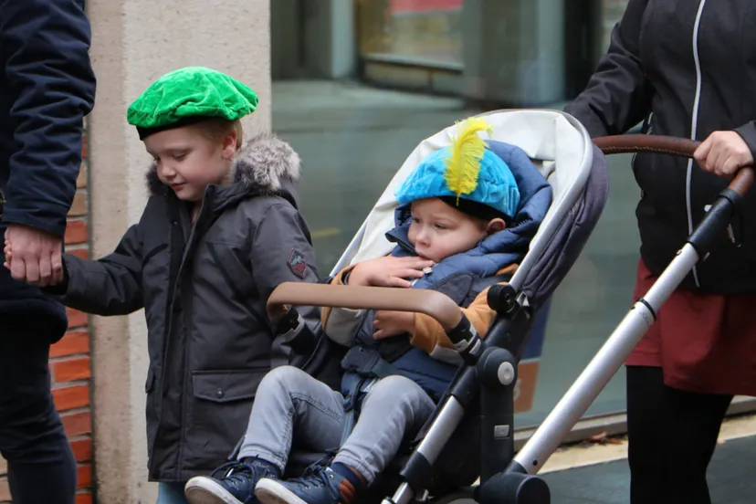 intocht sinterklaas sittard 2021 met pa en ma op stap