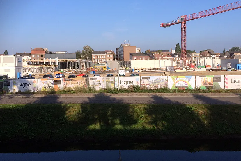 j3e4t7208yj54lfzz1j1rbqvr voortgang 1 oktober 2014