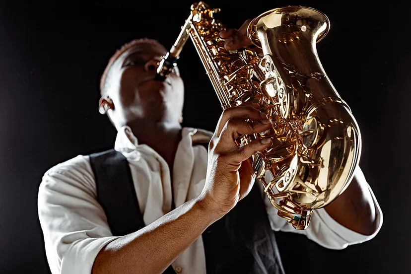jazz muzikant sax