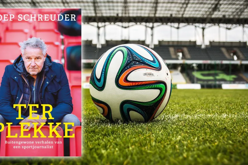 joep schreuder ter plekke voetbal op middenstip in leeg stadion cc0 pixnio