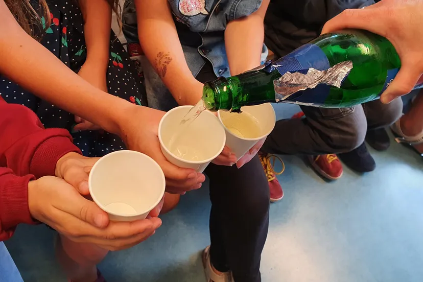 js de vlieger kinderchanmpagne