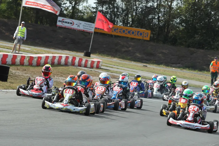 kasper schormans pole positie en aan kop met startnummer 40 c012248 foto bas kaligisracexpressnl