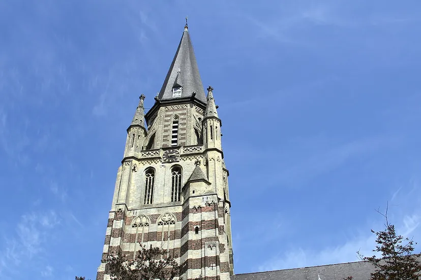 kerktoren grote kerk sint petruskerk sittard