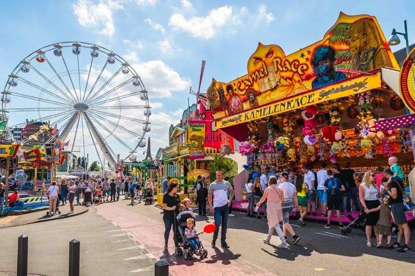 kermis geleen reuzenrad op rijksweg centrum