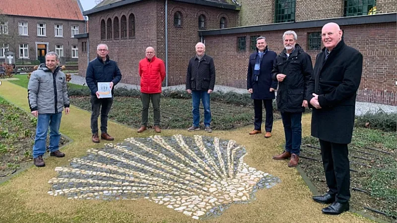 kern met pit kerk hunsel