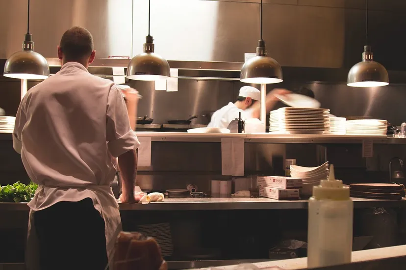 keuken restaurant 2623071 1280